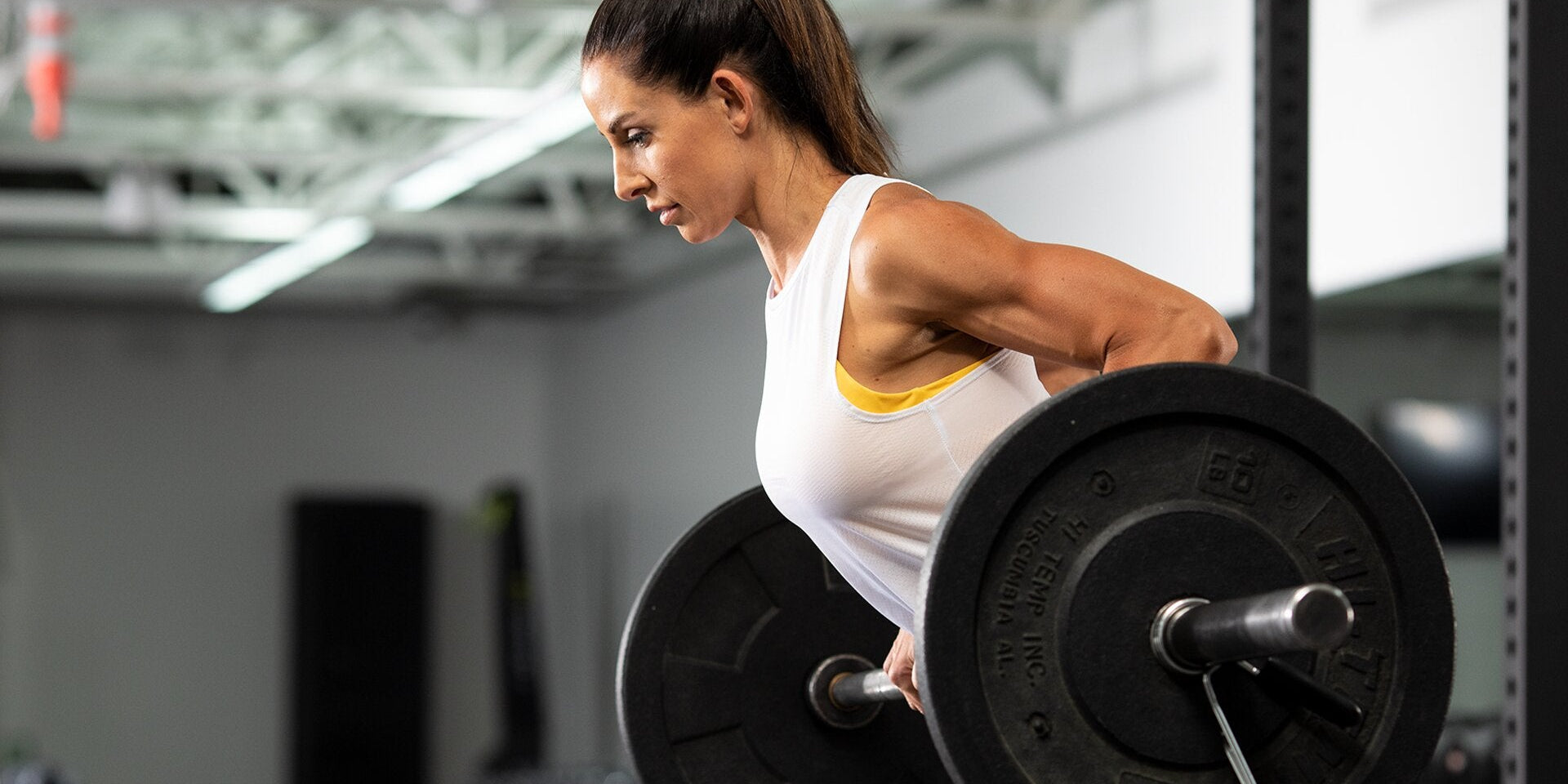 Back Workouts for Women: Build the Shape You Want! - Bodybuilding.com