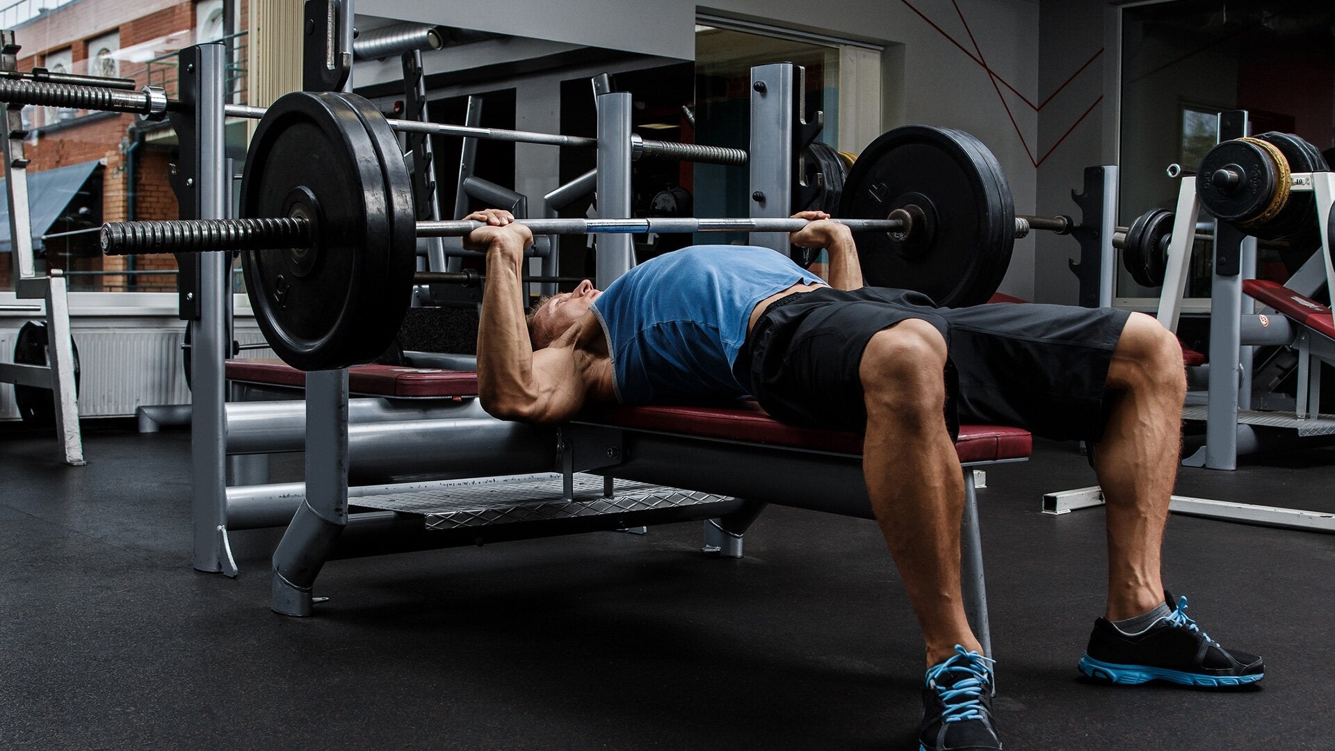 Progressing Past a Bench Press Plateau - Bodybuilding.com